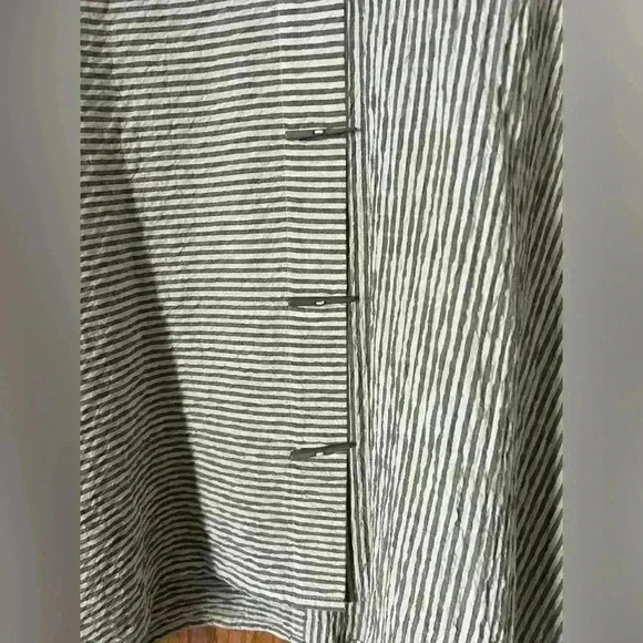 Habitat Asymmetric button down tunic top S - Picture 8 of 8